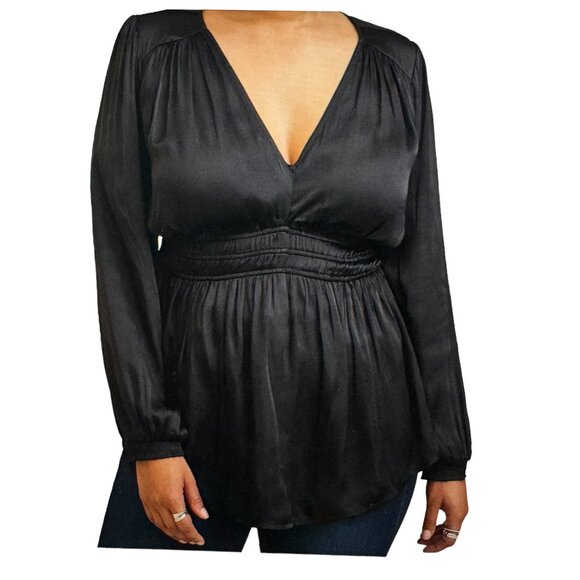 Like new TORRID Peplum Satin Smocked Waist Top in Black Size 4 - Picture 1 of 15